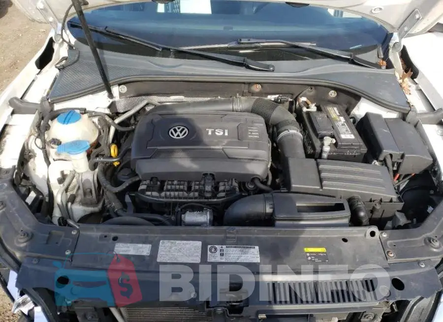 1VWAT7A32FC015214 Photo# 11