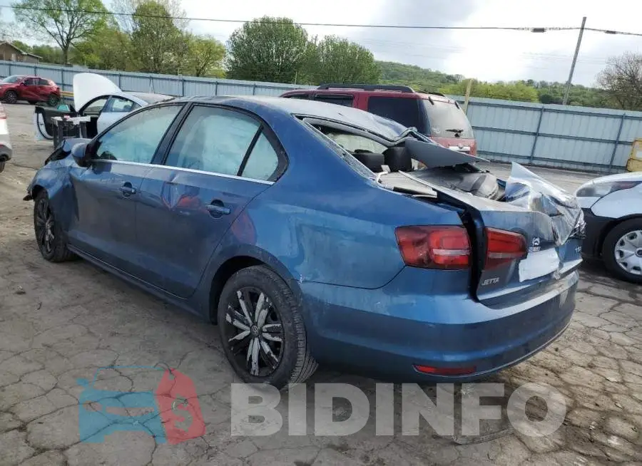 3VW2B7AJ2HM267617 Photo# 2
