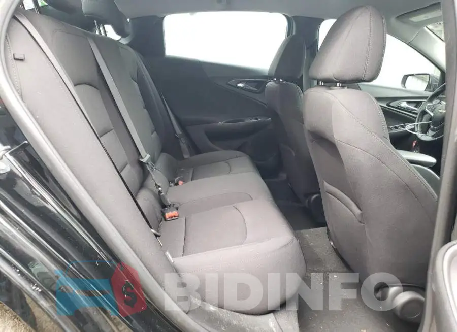 1G1ZG5ST0LF152197 Photo# 10