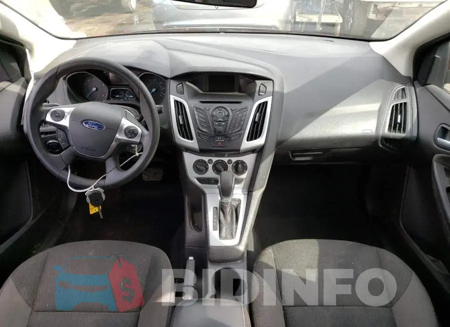 1FADP3F22EL449814 Photo# 8