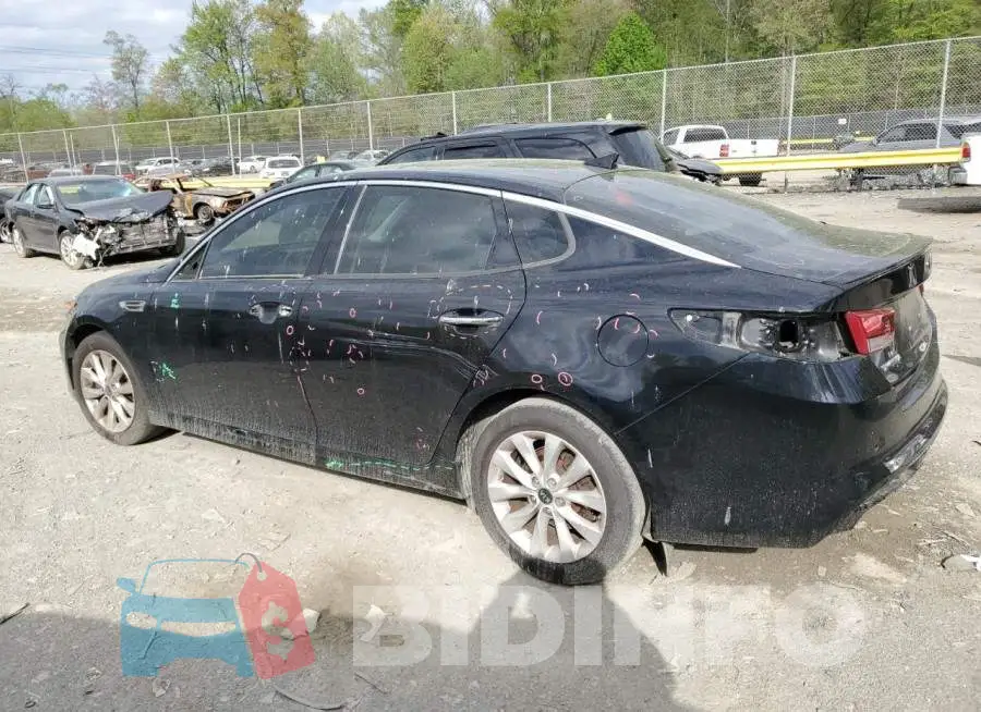 5XXGT4L32JG190838 Photo# 2