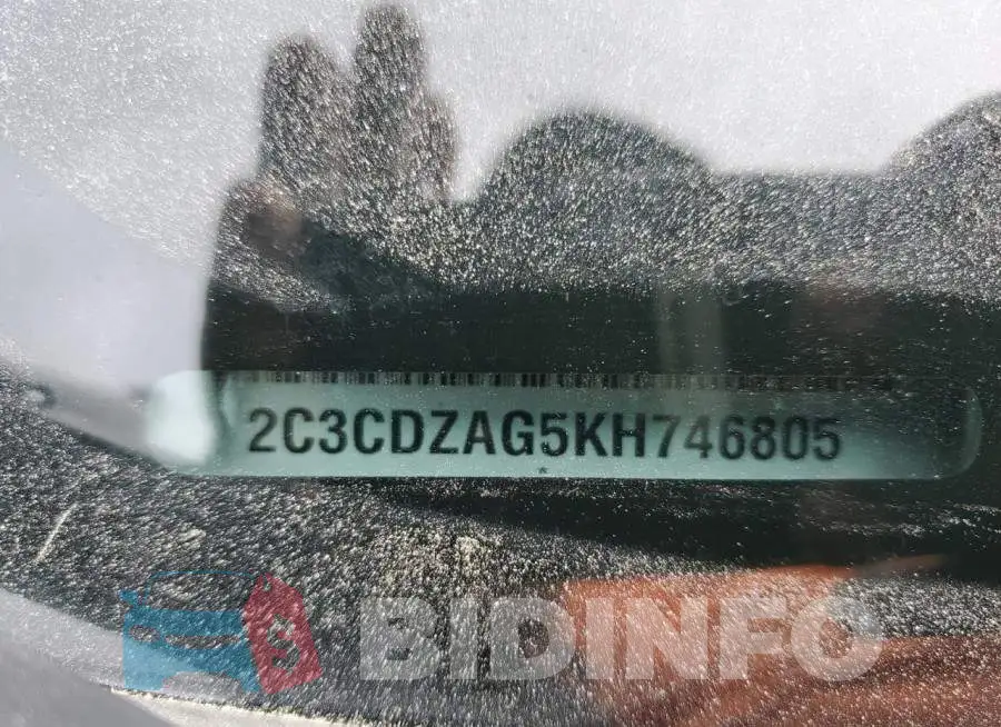 2C3CDZAG5KH746805 Photo# 12