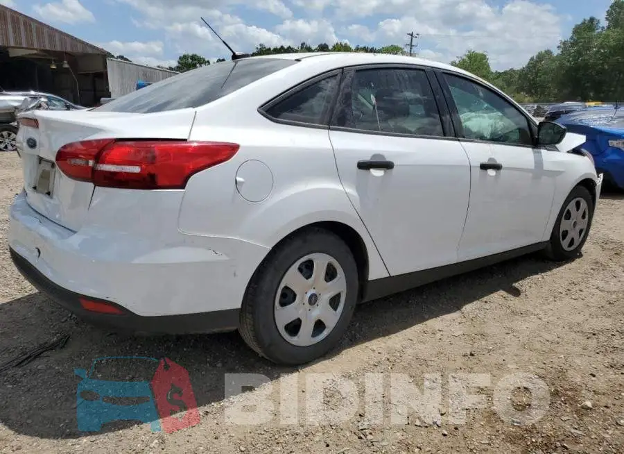 1FADP3E22JL275299 Photo# 3