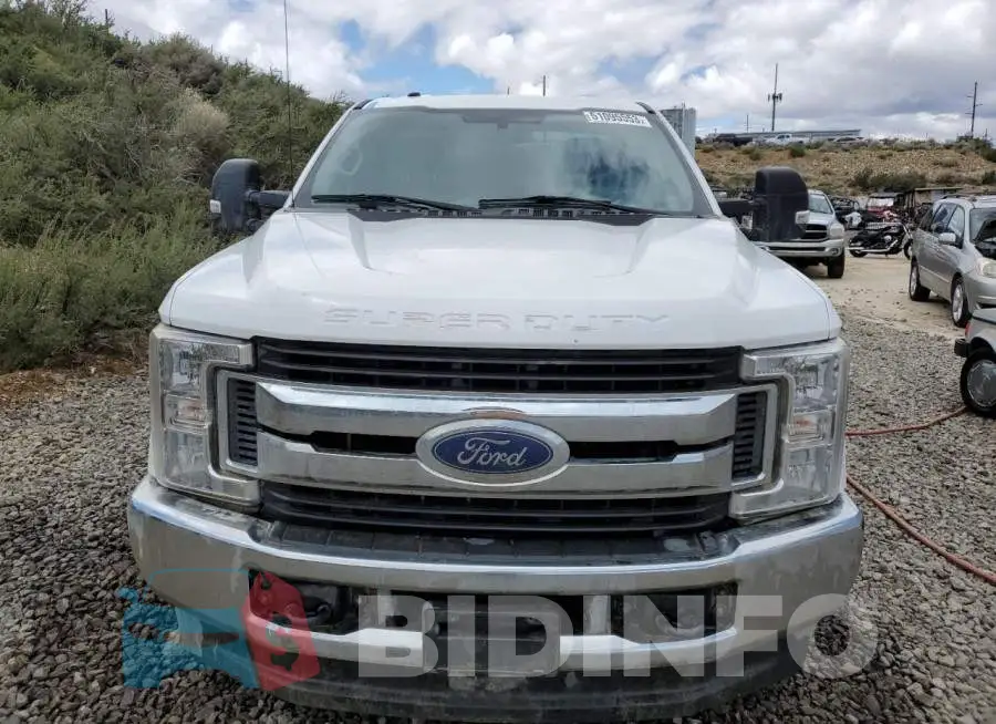 1FTBF2B68KED67559 Photo# 5