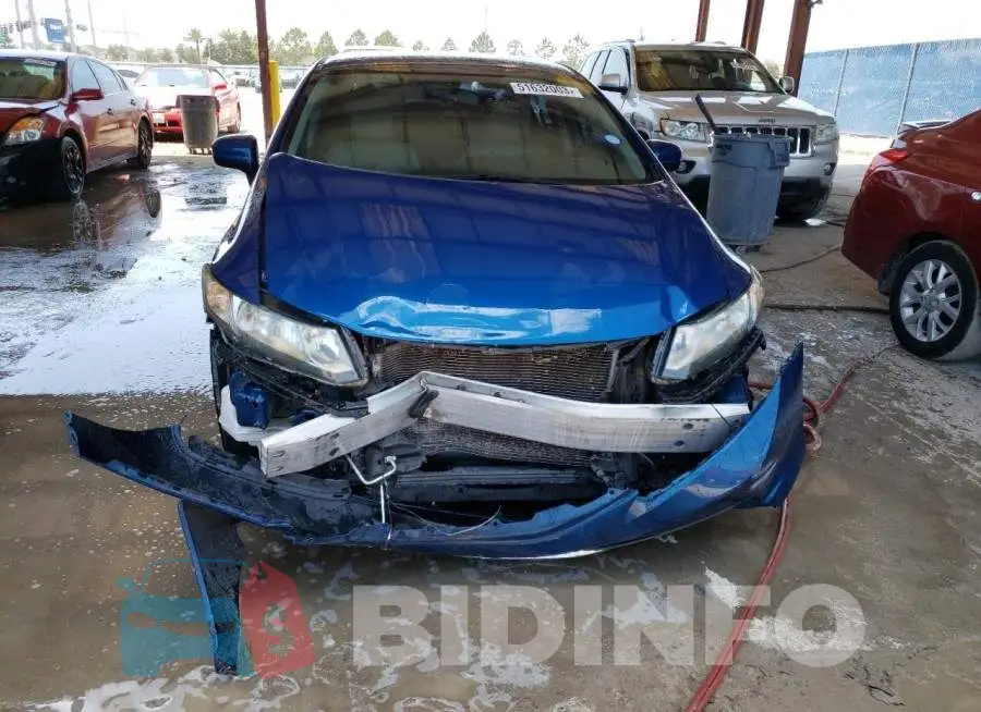 19XFB2F54FE007844 Photo# 5