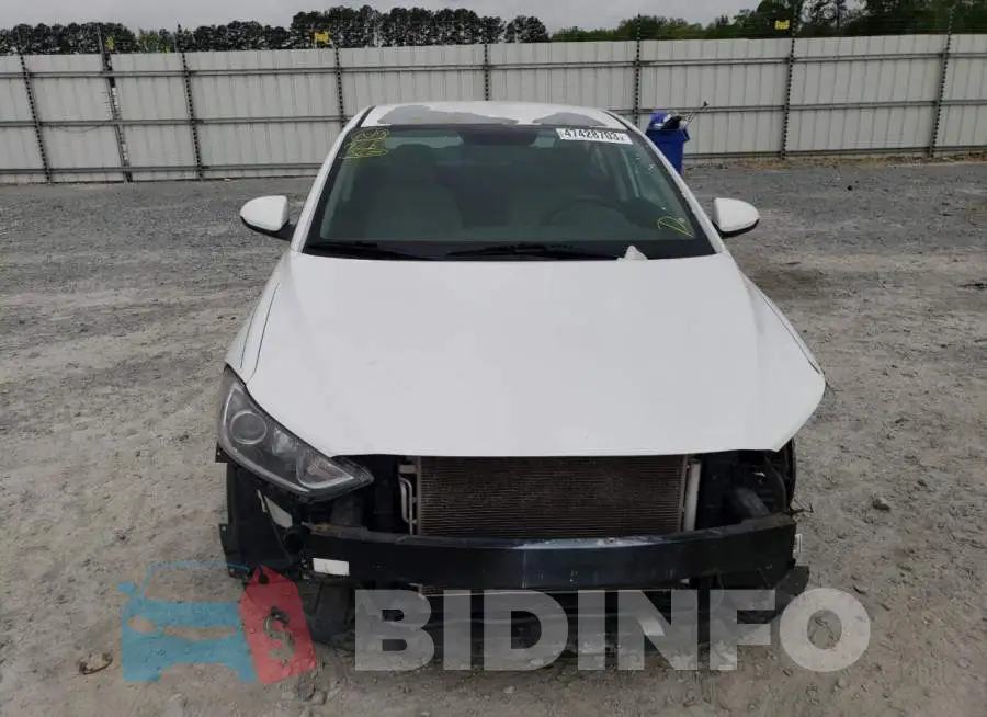 5NPD74LF8HH083728 Photo# 5