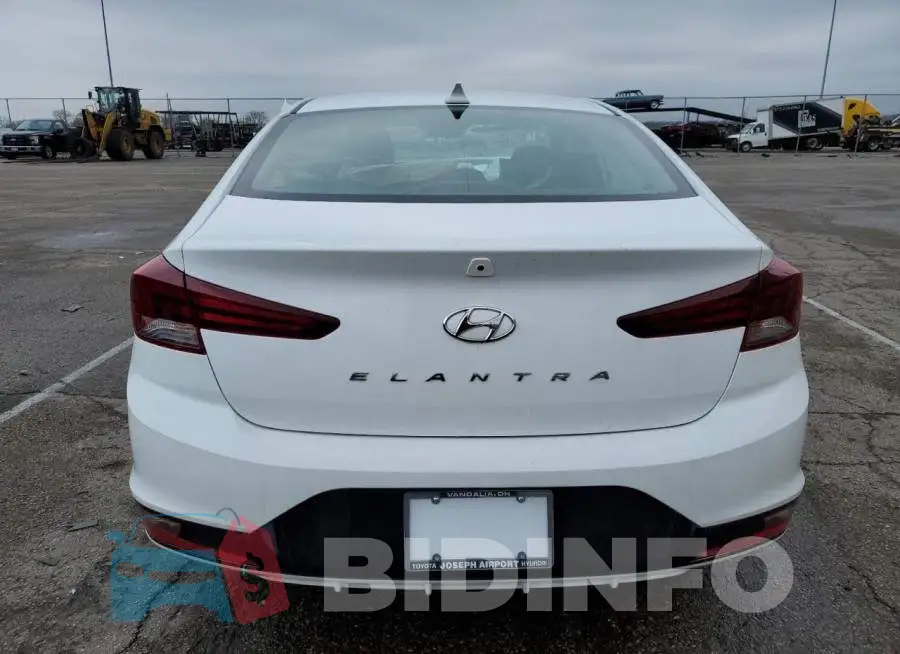 5NPD84LF3LH557932 Photo# 6