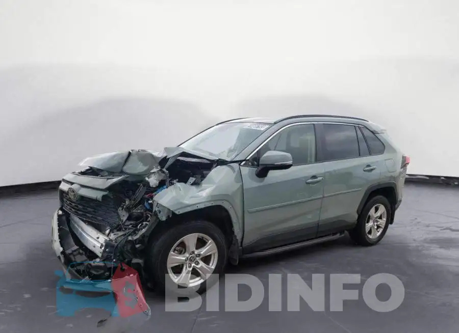 JTMW1RFV0LD058704 Photo# 1
