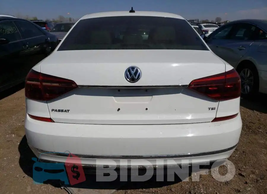 1VWDT7A37HC018268 Photo# 6