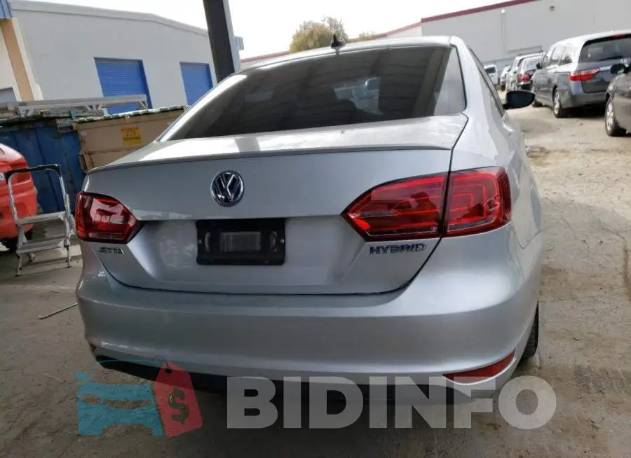 3VW637AJ7EM302291 Photo# 6
