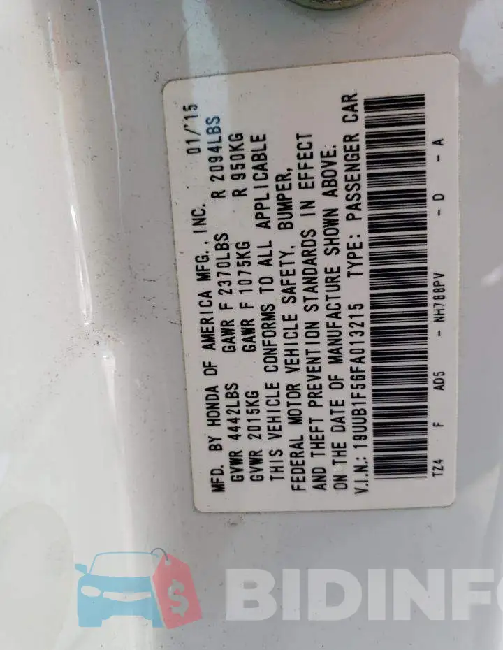 19UUB1F56FA013215 Photo# 12