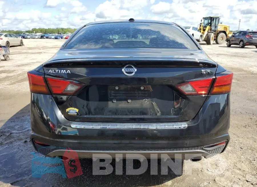 1N4BL4CV2KC123496 Photo# 6