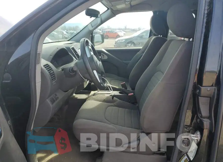 1N6BD0CT4JN745404 Photo# 7