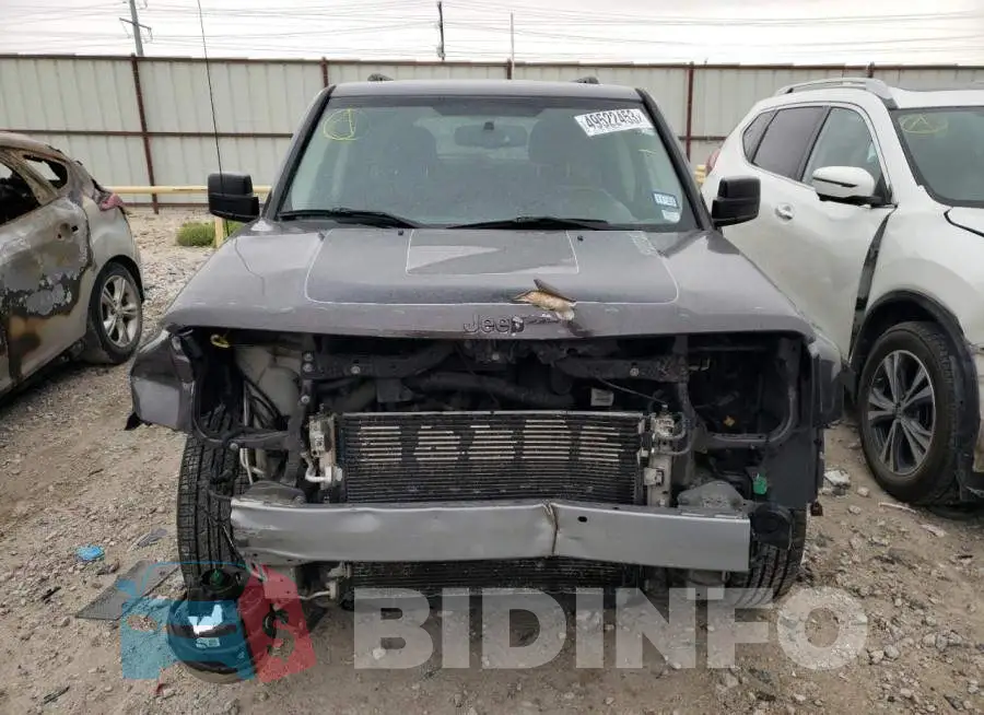 1C4NJRFB3GD702378 Photo# 5