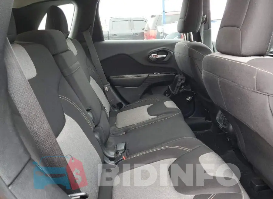 1C4PJLCS3EW123743 Photo# 11
