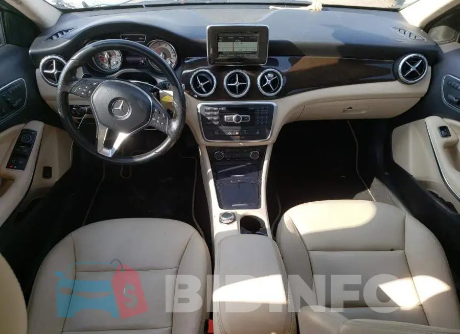 WDCTG4GB2FJ116398 Photo# 8