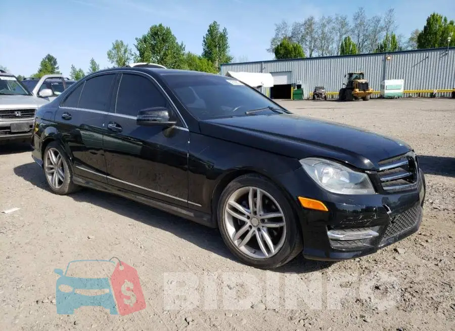 WDDGF4HB7EA948154 Photo# 4