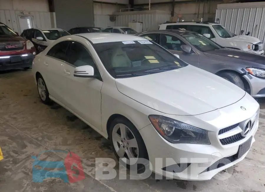 WDDSJ4EB0GN319845 Photo# 4