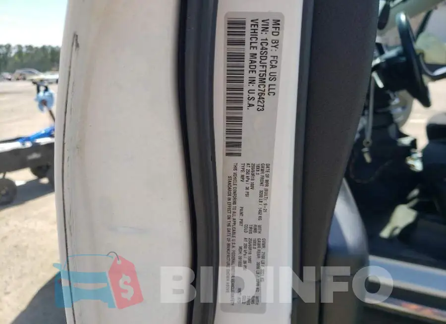 1C4SDJFT5MC764273 Photo# 13