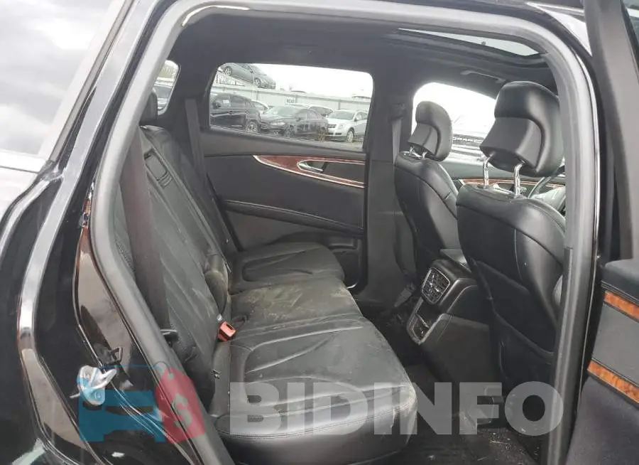 2LMPJ8LR7JBL23546 Photo# 11
