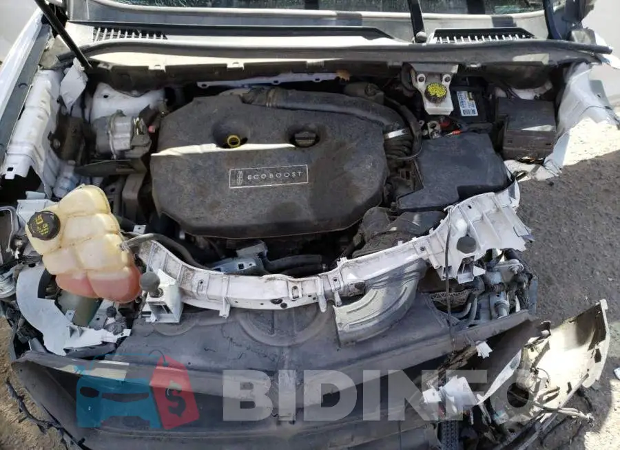 5LMTJ2AHXFUJ37886 Photo# 12