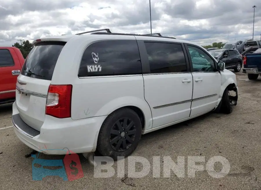 2C4RC1BGXFR673245 Photo# 3