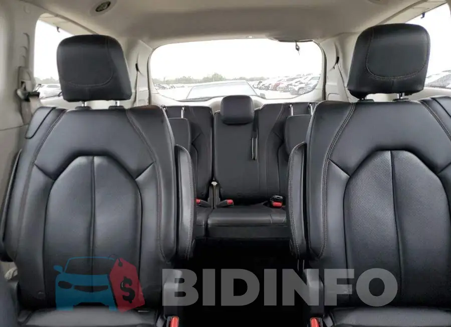 2C4RC1BGXLR279322 Photo# 10
