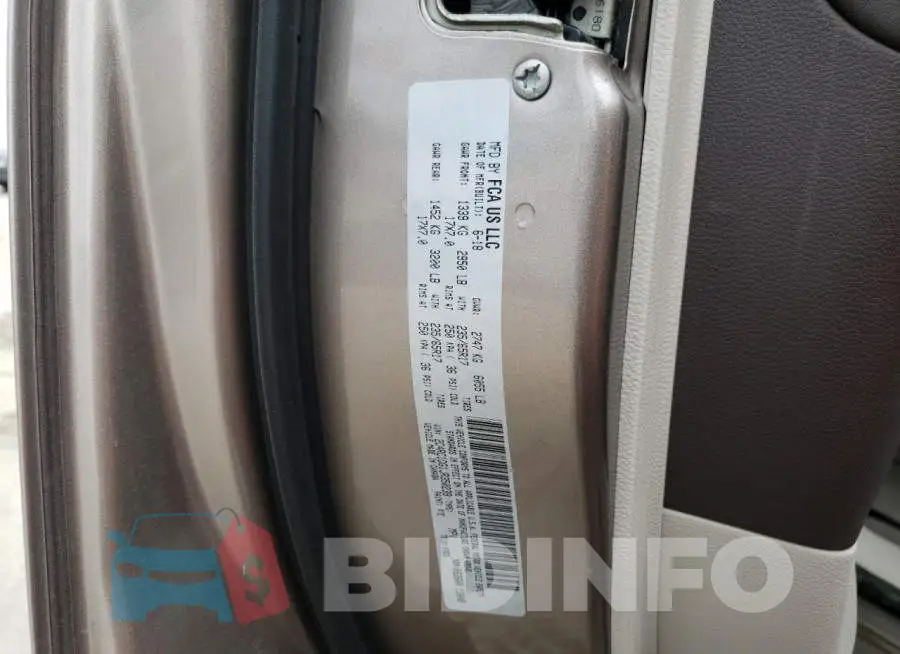 2C4RC1DG1JR350238 Photo# 13