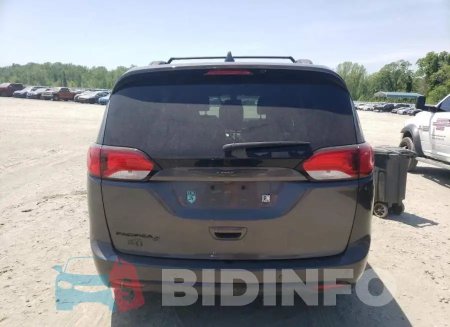 2C4RC1FG1JR263274 Photo# 6