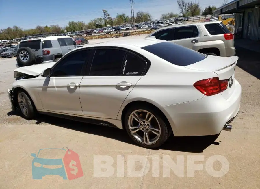 WBA3A9G55FNT09438 Photo# 2