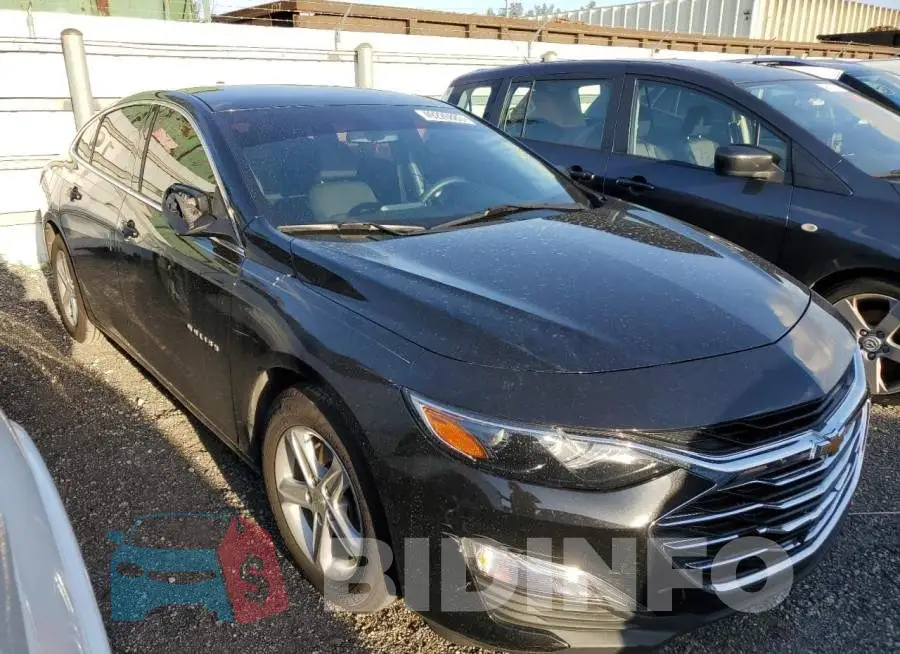 1G1ZB5ST6KF122134 Photo# 4
