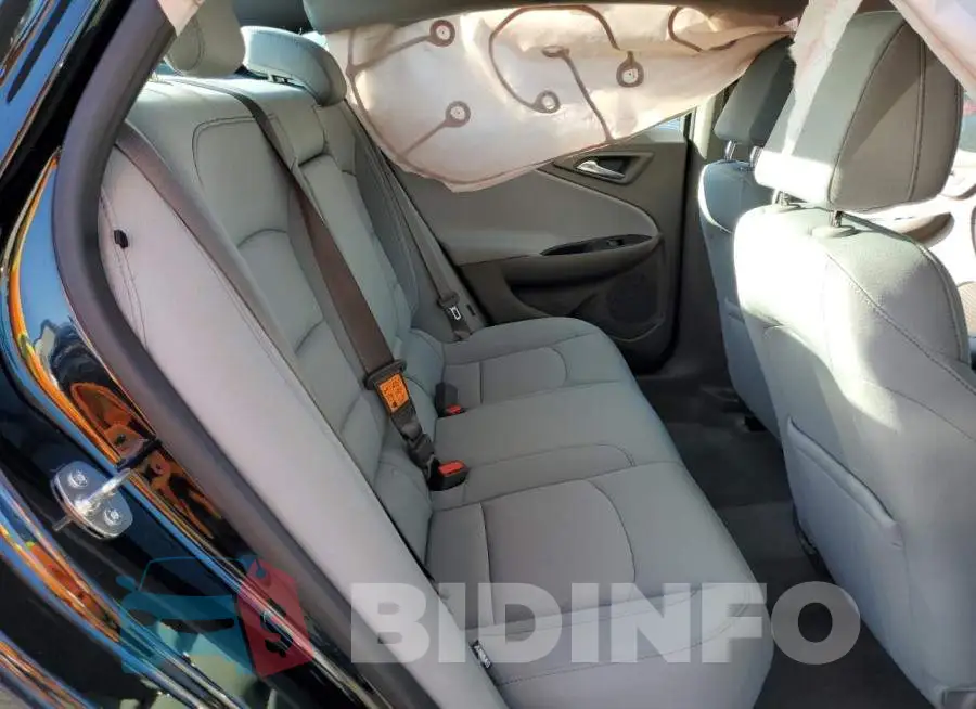 1G1ZD5ST2KF118639 Photo# 10