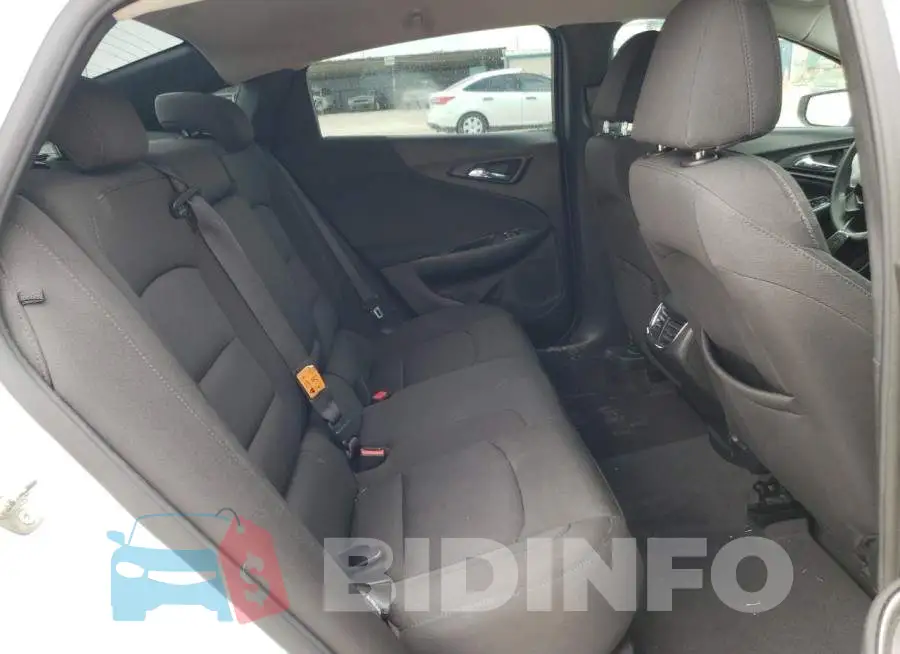 1G1ZD5ST5JF200122 Photo# 10