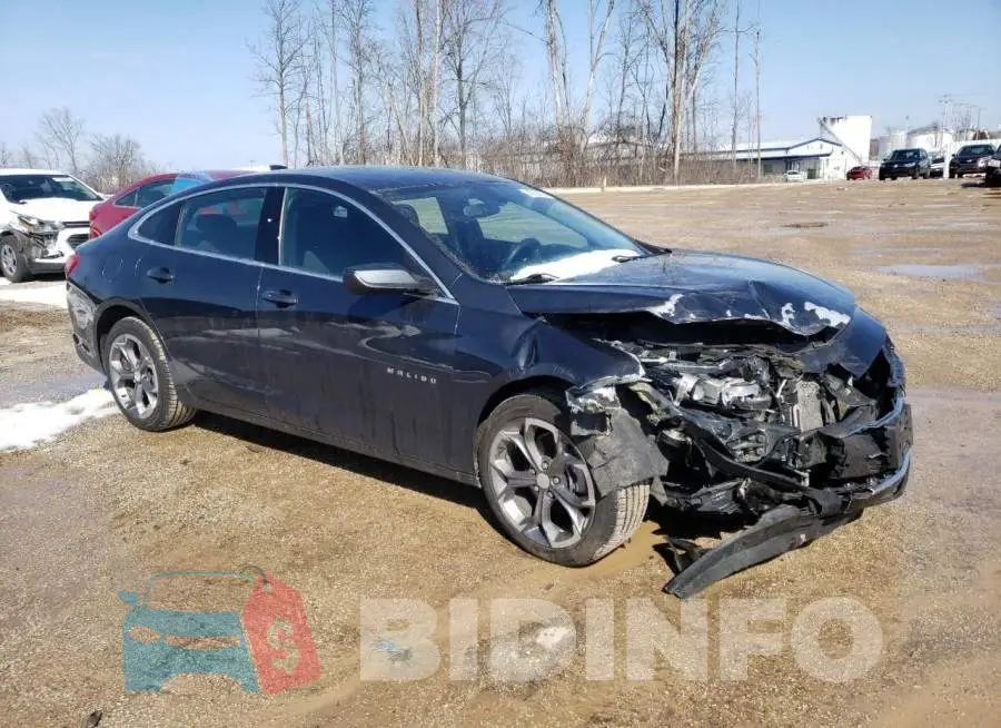 1G1ZD5ST9LF111821 Photo# 4
