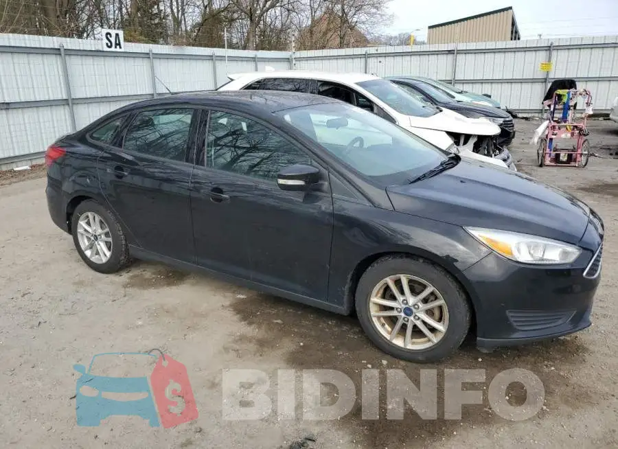 1FADP3F21GL329621 Photo# 4