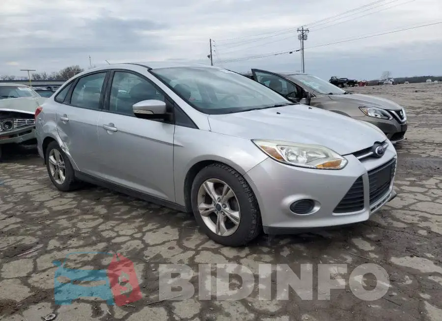 1FADP3F22EL244025 Photo# 4