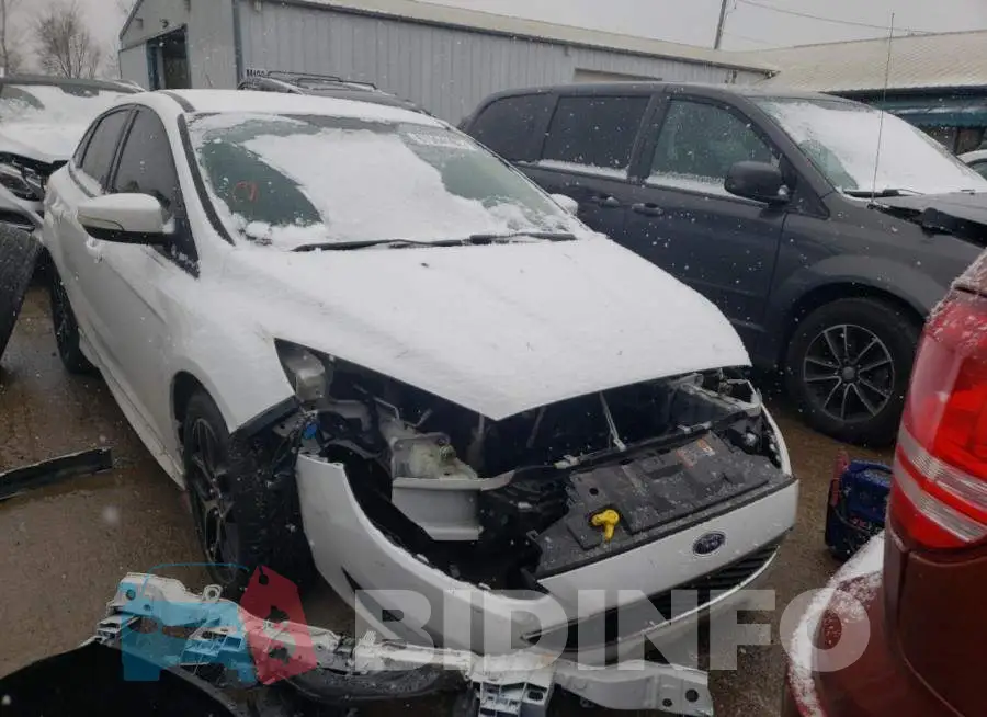 1FADP3F22FL312275 Photo# 5
