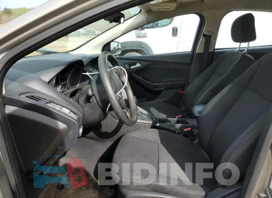 1FADP3F26GL261171 Photo# 7