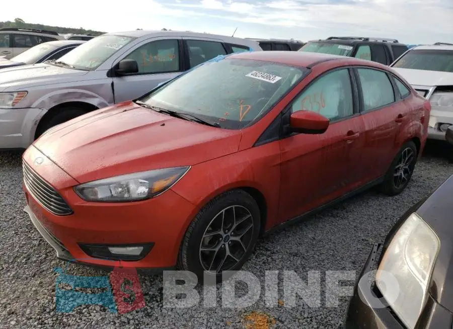 1FADP3F27JL319943 Photo# 1