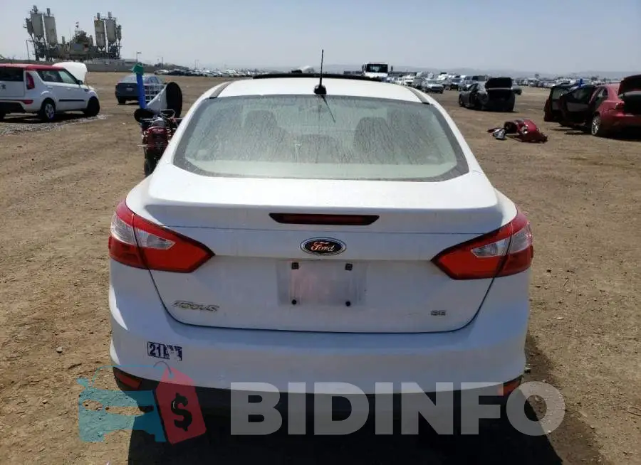 1FADP3F28EL277465 Photo# 6