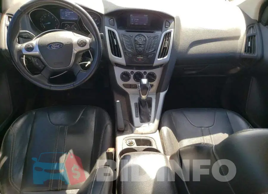 1FADP3F28EL455990 Photo# 8