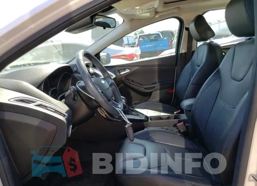 1FADP3N24HL314873 Photo# 7