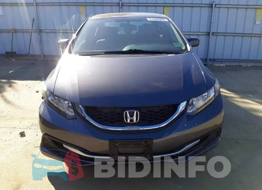 19XFB2F57EE202075 Photo# 5
