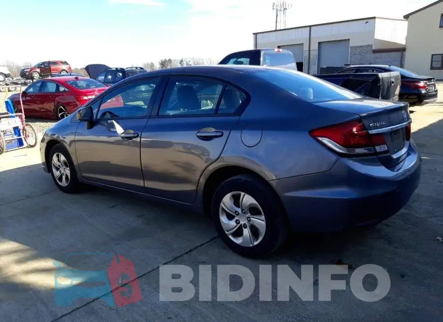 19XFB2F57EE202075 Photo# 2