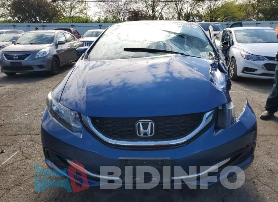 19XFB2F85FE047876 Photo# 5