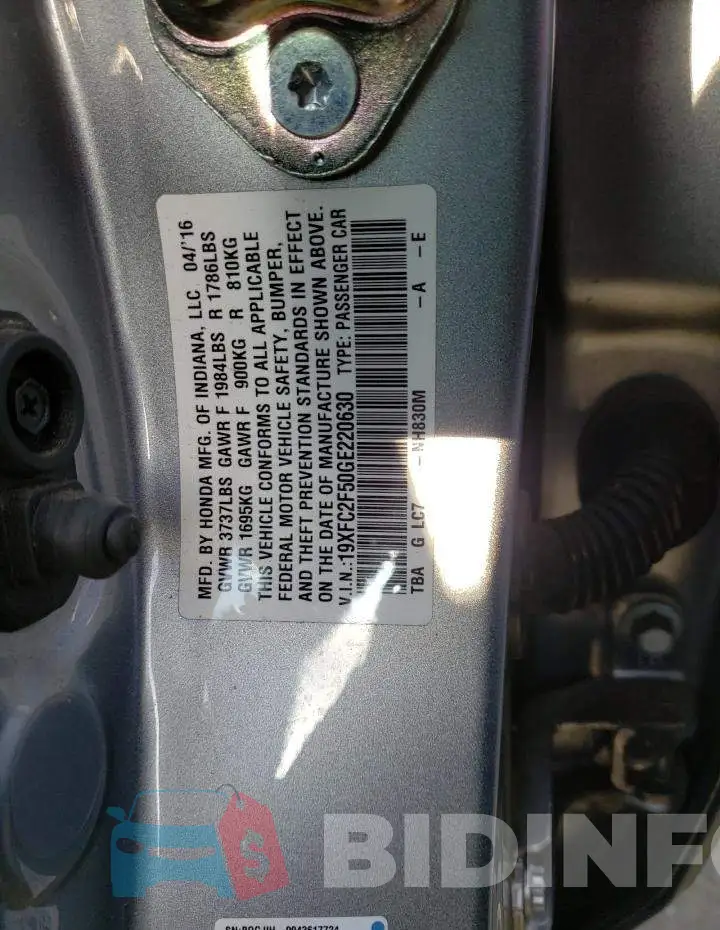 19XFC2F50GE220630 Photo# 13