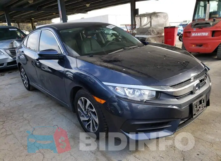 19XFC2F77JE205387 Photo# 4