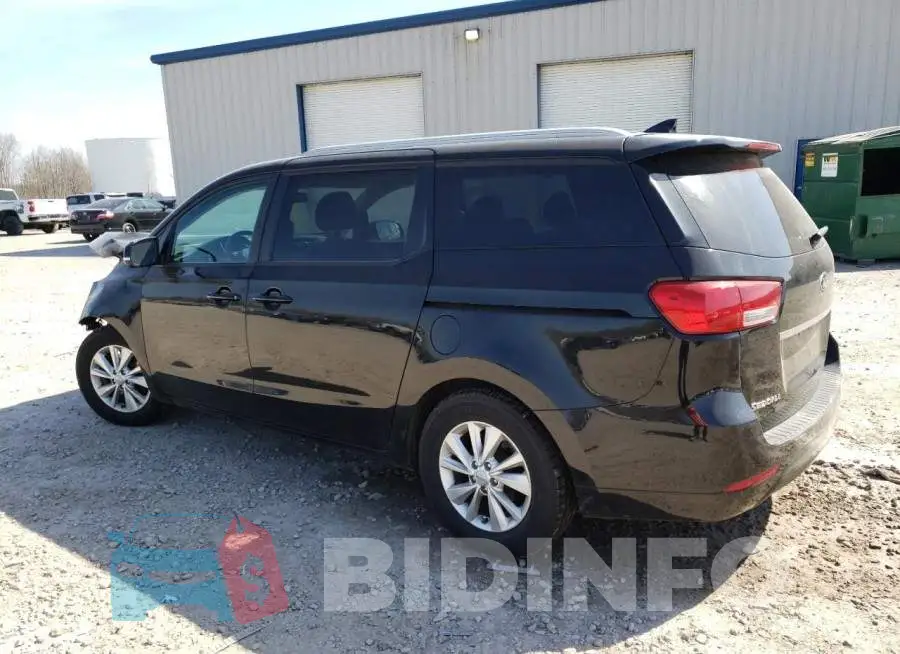 KNDMB5C19J6385957 Photo# 2