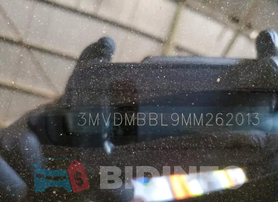 3MVDMBBL9MM262013 Photo# 12