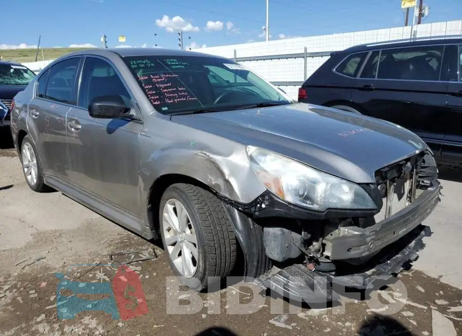 4S3BMCA64E3029816 Photo# 4